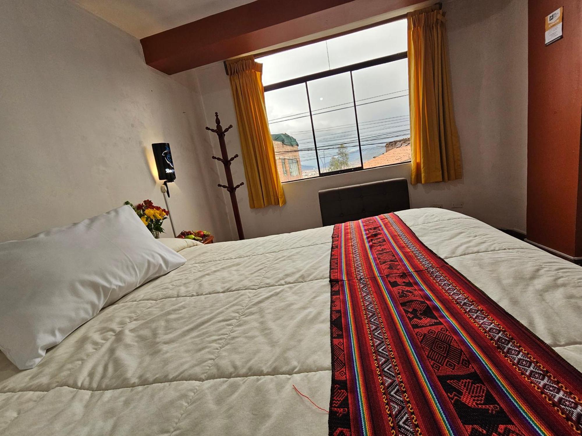 Hostal Con Vista A La Ciudad Santa Ana Куско Екстер'єр фото